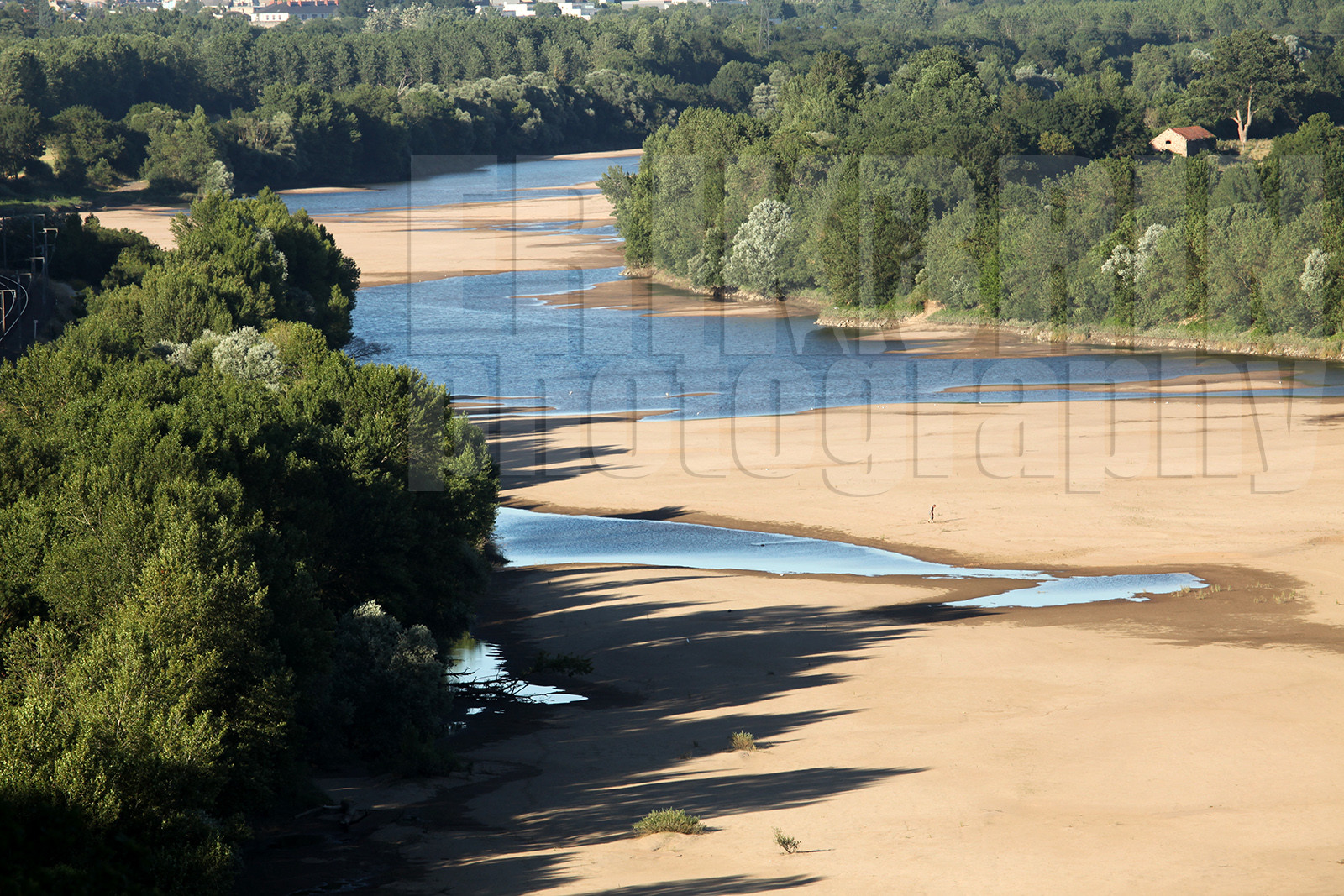 ref-1860-lo10-la-loire-paysage-photos-de-la-loire-photographe-banc-de-sable-photos-de-la-loire.jpg
